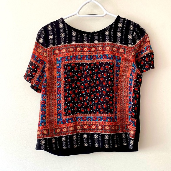 Shirt - Picture 1 of 3